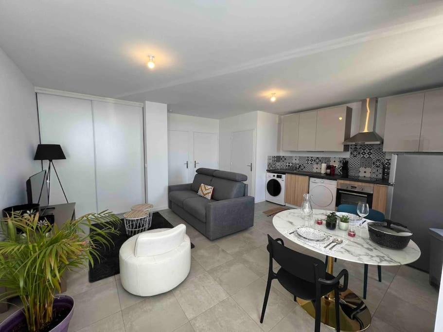 T2 La Dolce Vita Panissiere Apartment Panissieres Екстериор снимка